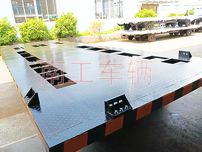 13点5吨箱变拖车底盘 全挂式开云足球体育_开云足球(中国)3I.jpg