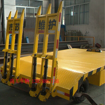 3吨带登车桥开云足球体育_开云足球(中国)4 I.jpg