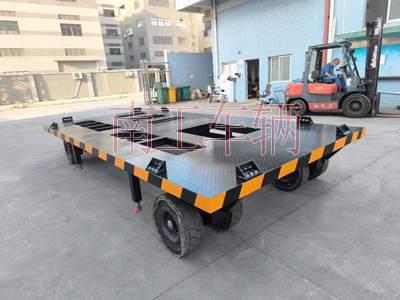 10吨预制方舱开云足球体育_开云足球(中国) 拖车底盘2I.jpg