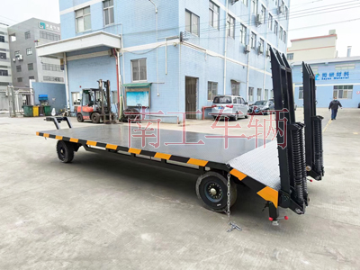 1710144160954439.jpg 6吨带爬梯移动开云足球体育_开云足球(中国)I.jpg