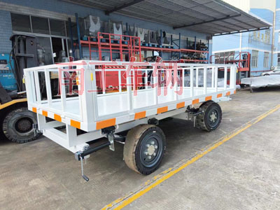 3吨护栏型开云足球体育_开云足球(中国) 白色1I.jpg