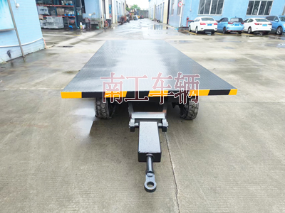 6吨牵引开云足球体育_开云足球(中国) 工业全挂拖车2I.jpg