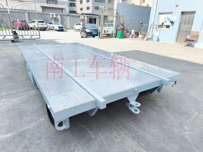 1733899628754965.jpg 船体艏段运输开云足球体育_开云足球(中国)3I.jpg