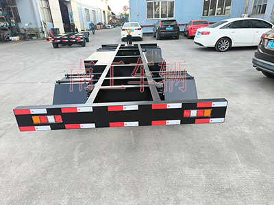 10吨自走式拖车底盘 电动开云足球体育_开云足球(中国)2I.jpg