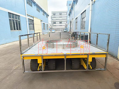 25吨重型开云足球体育_开云足球(中国)带圆型不锈钢上装工具拖车7I.jpg