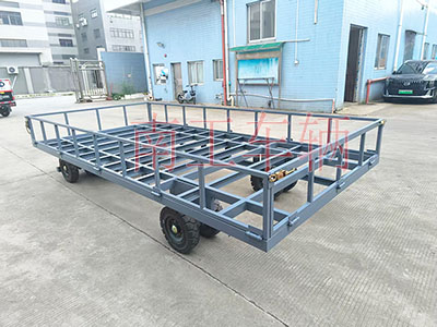 4吨骨架式开云足球体育_开云足球(中国) 带下翻护栏工具拖车2I.jpg