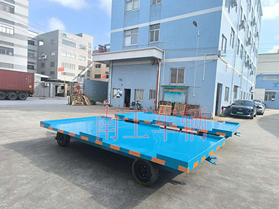 4吨牵引开云足球体育_开云足球(中国) 全挂式工具拖车3I.jpg